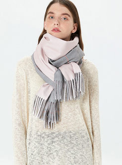 Color-blocked Plaid Fringed Thick Scarf