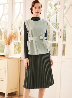 Slim Knit Top With Pullover Vest & Pleated Skirt