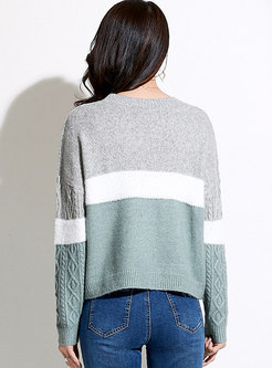 Crew Neck Color-blocked Loose Cable Knit Sweater