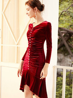 V-neck Pleated Diamond Velvet Peplum Bodycon Dress