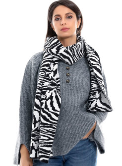 Color-blocked Thick Faux Wool Scarf