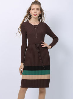 Color-blocked Long Sleeve A Line Sweater Dress
