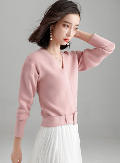 V-neck Belted Knitted Cropped Sweater