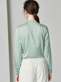 Mock Neck Pleated Solid Color Zip-up Blouse
