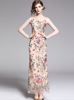 Elegant Embroidered O-neck Sleeveless Long Dress