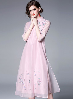 Fashion Mandarin Collar Embroidered Slim Shift Dress