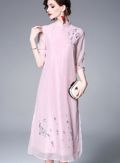 Fashion Mandarin Collar Embroidered Slim Shift Dress