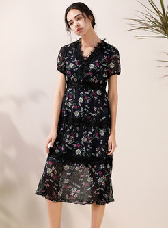 Lace Patchwork Floral V-neck Midi Dress