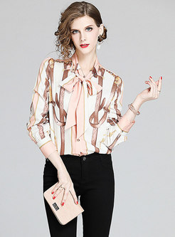 Chic Print Tie-collar Button-front Blouse