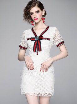 Lace Patchwork Bowknot Sheath Mini Dress