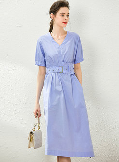 Solid Color V-neck Belted Midi Dress