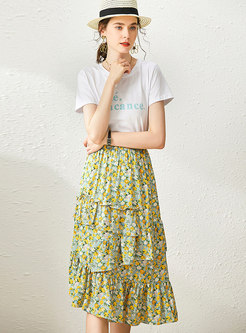 Letter Print T-shirt & Floral Cake Skirt