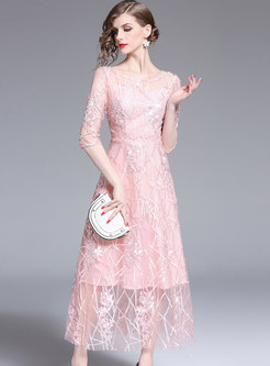 Pink Crew Neck Embroidered Bridesmaid Dress
