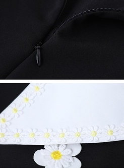 Stereoscopic Flower Lapel Mini Bodycon Dress