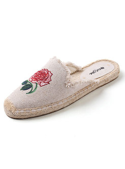 Round Toe Embroidered Flat Slippers