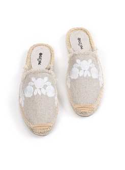 Round Embroidered Fringed Edge Slippers