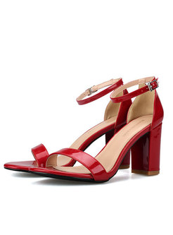 Round Toe Patent Leather Chunky Heel Sandals