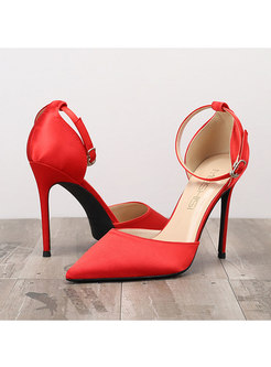 Solid Color Pointed Toe Buckle Mid-heel Shoes