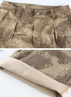 High Waisted Camouflage Straight Cargo Pants