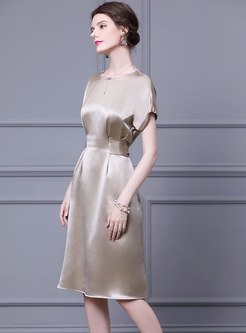 Brief Solid Color Satin A Line Knee-length Dress
