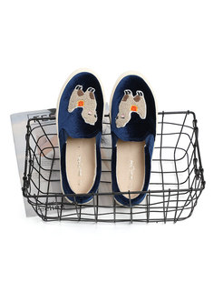 Rounded Toe Animal Pattern Casual Flats