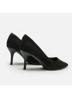 Black Pointed Toe Low-fronted Pumps