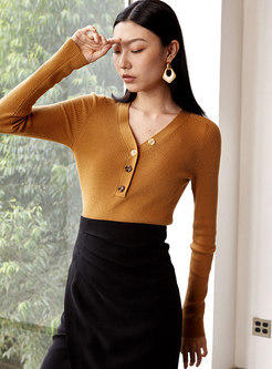 V-neck Pullover Buttoned Pure Color Sweater