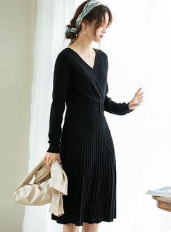 V-neck Belted Knee-length Pleated Sweater Dress