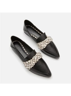 Retro Pointed Toe Low-fronted Ribbon Flats