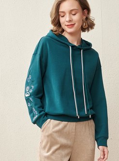 Embroidered Pullover Drawstring Hoodie
