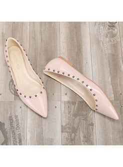 Pointed Toe Rivet Low-fronted Flats