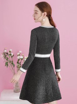 Color-blocked A Line Knitted Skater Dress