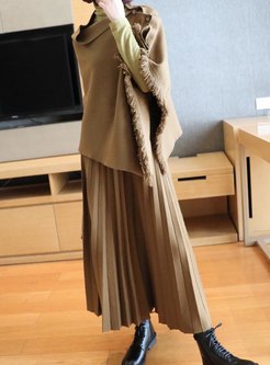 Asymmetric Fringed Shawl & Pleated Knitted Skirt