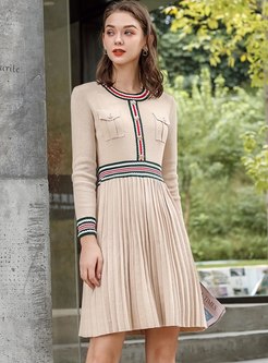 Color-blocked Striped A Line Knitted Dress
