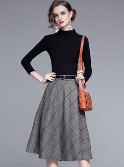 Mock Neck Slim Sweater & A Line Plaid Skirt