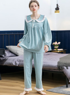 Color-blocked Lapel Sweet Velvet Pajama Set