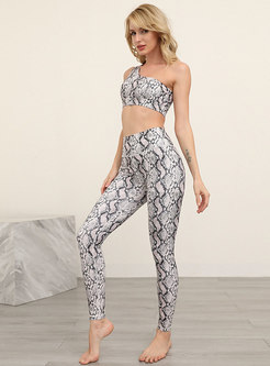 Snake Print Sport Bra & Tight Yoga Pants
