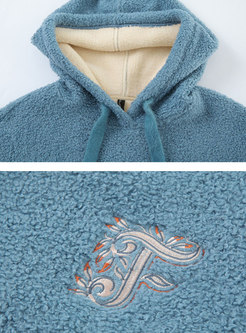 Embroidered Loose Lambswool Pullover Hoodie