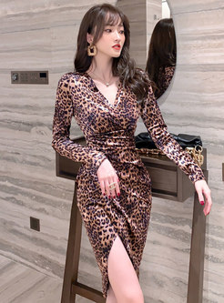 Cross V-neck Ruched Velvet Leopard Dress