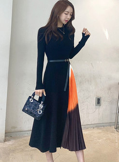 Color-blocked Long Sleeve Knitted Maxi Dress
