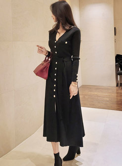 V-neck Long Sleeve Single-breasted Knitted Maxi Dress