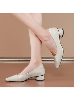 Patent Leather Low-fronted Block Heel Shoes