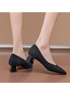 Pointed Toe Low-fronted Chunky Heel Shoes