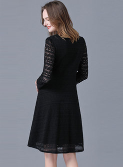V-neck Long Sleeve Knee-length Lace Dress