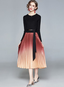 Long Sleeve Color-blocked Pleated Midi Dress