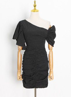 One Shoulder Asymmetric Ruched Bodycon Plaid Dress