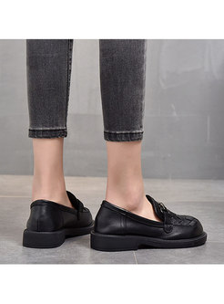 Rounded Toe Woven Flat Loafers