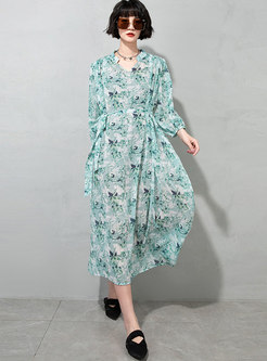 Plus Size V-neck Floral Chiffon Maxi Dress