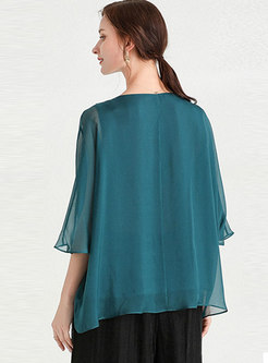 Plus Size Batwing Sleeve Pullover Blouse