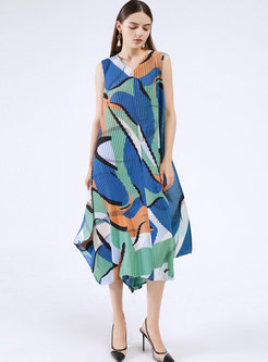 V-neck Geometric Print Pleated Maxi Dress